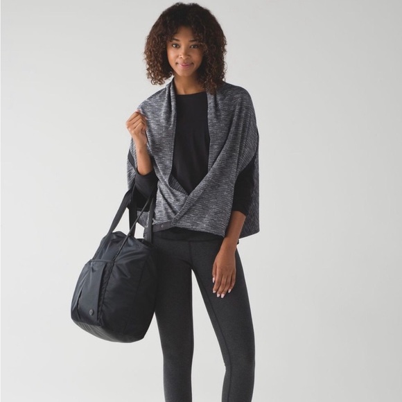 NWT Lululemon Vinyasa Wrap - Picture 10 of 10